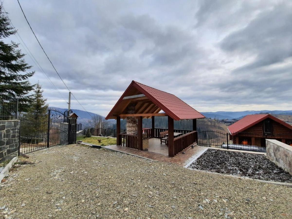 Карпатский Рай Yaremche Exterior foto